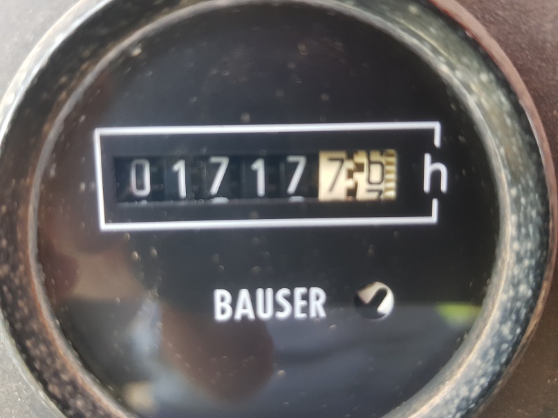 0 (21)