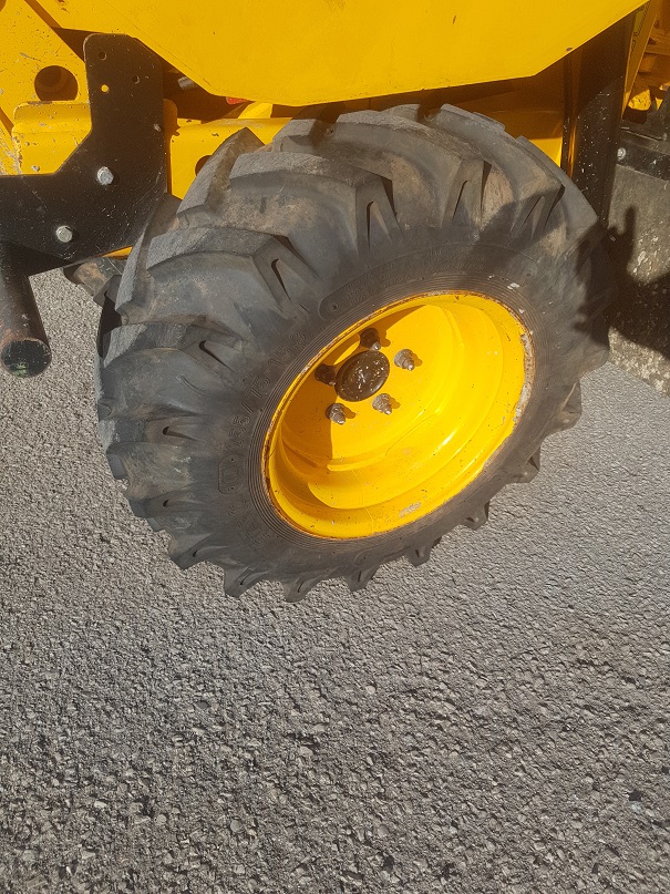 JCB 1T-2S5 (4)