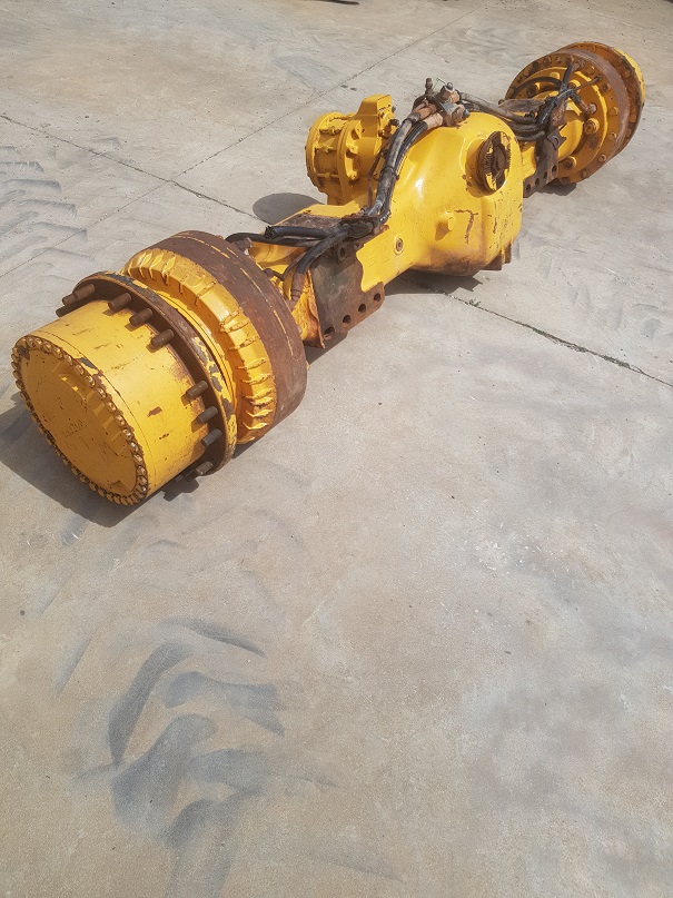 VOLVO A40D (3)