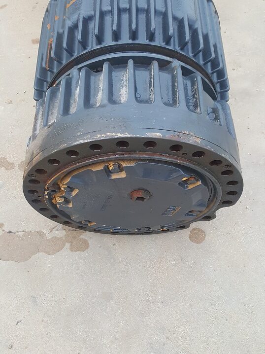 WA500-6 (3)