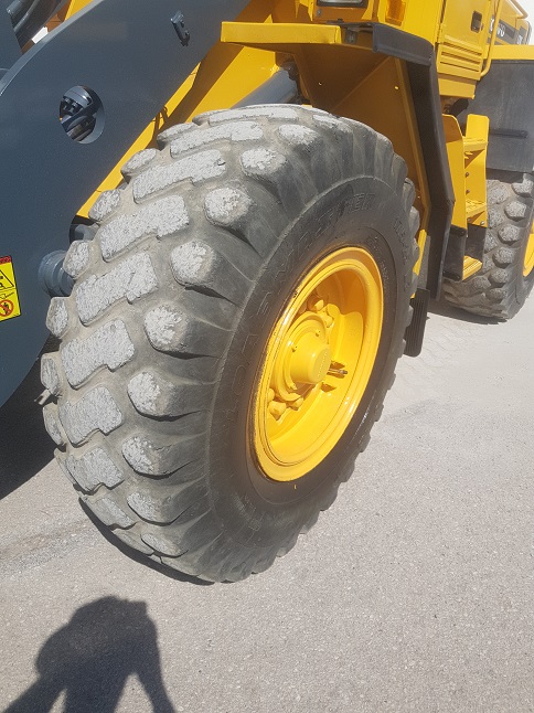 L70C (3)